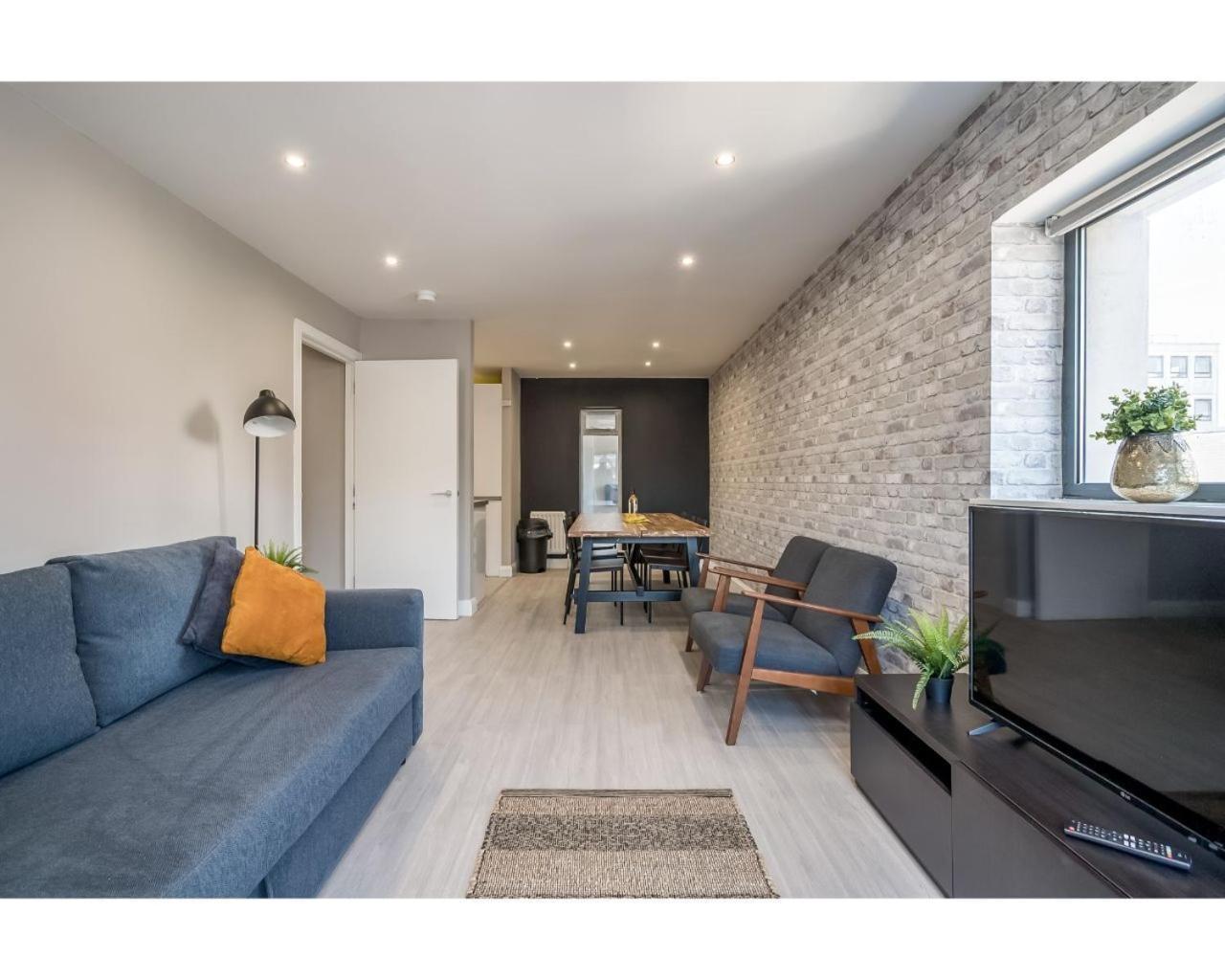 Central Belfast Apartments: Citygate Rum bild