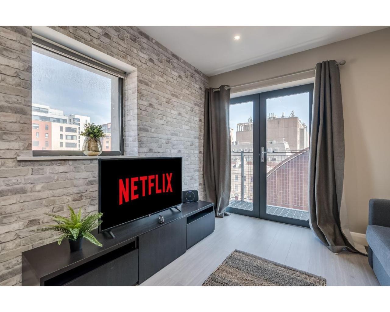 Central Belfast Apartments: Citygate Exteriör bild