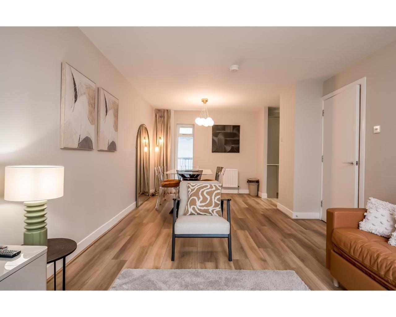 Central Belfast Apartments: Citygate Rum bild